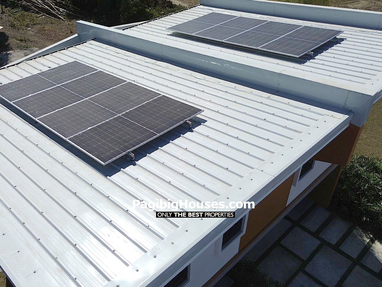 3BR Solar-Powered House Solar Energy 3BR Solar-Powered House Solar Energy